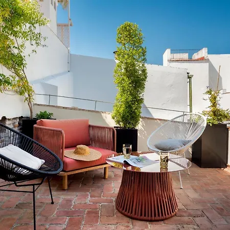 Pájaro Rebelde 4* Sevilla